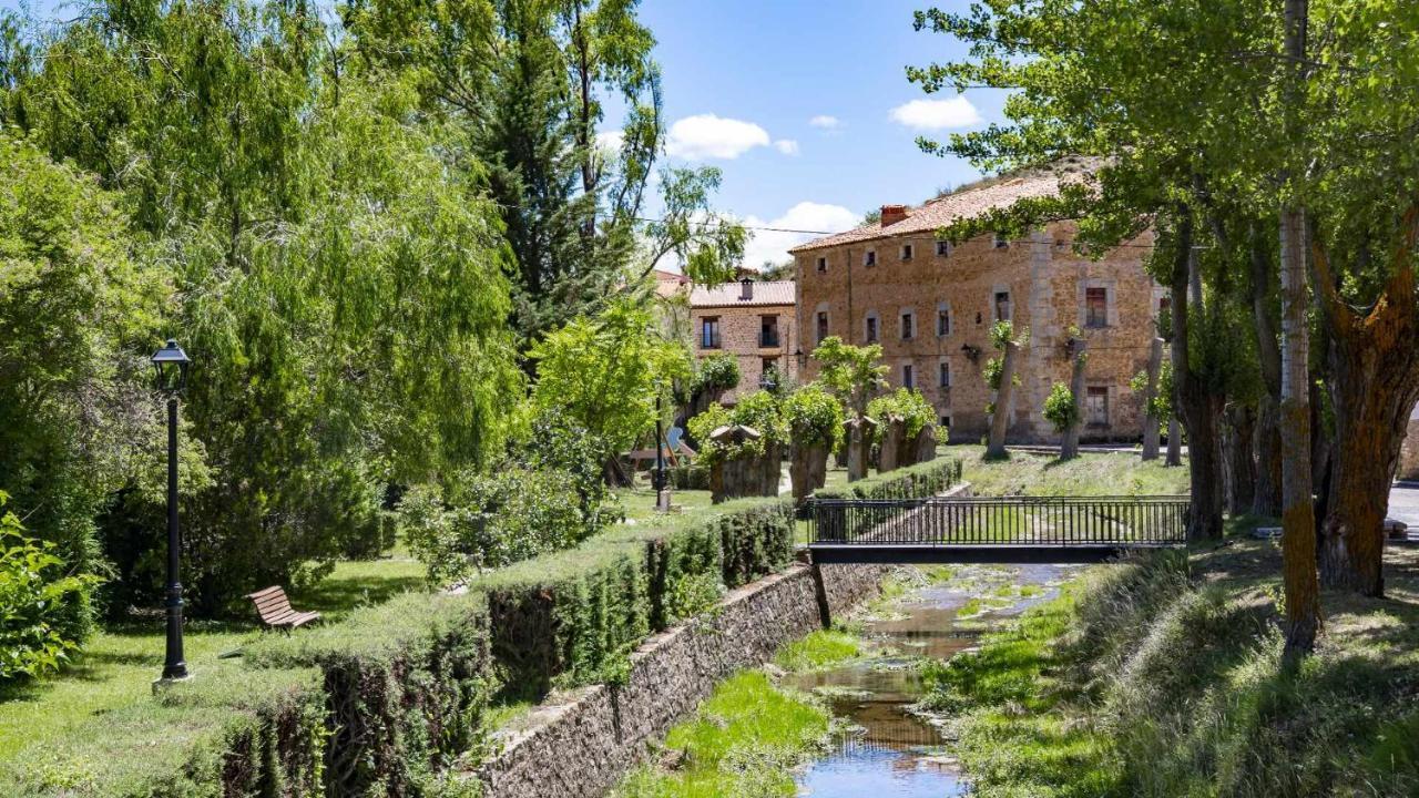 Apartamentos El Mirador Villarroya de los Pinares Exteriör bild